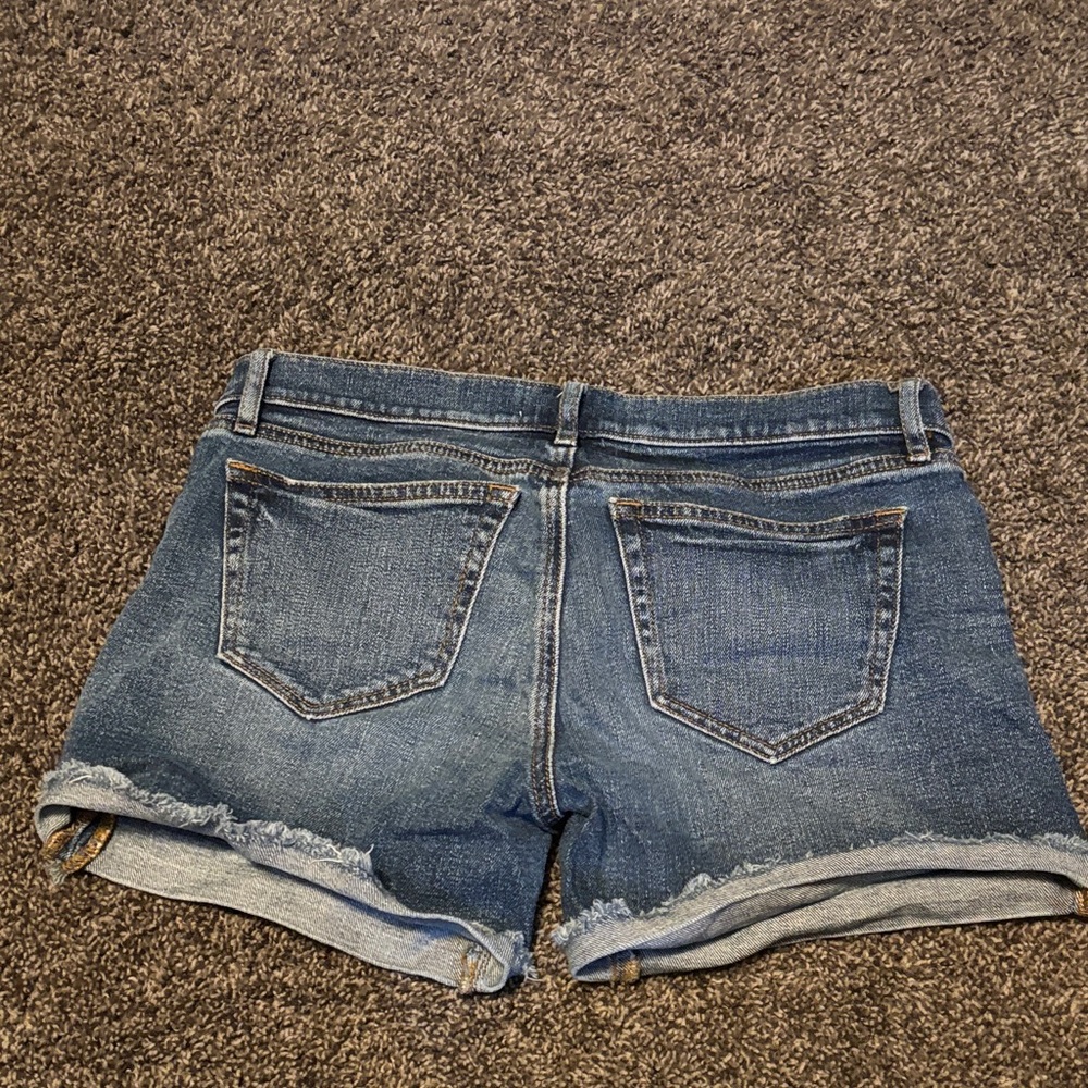 Medium denim shorts